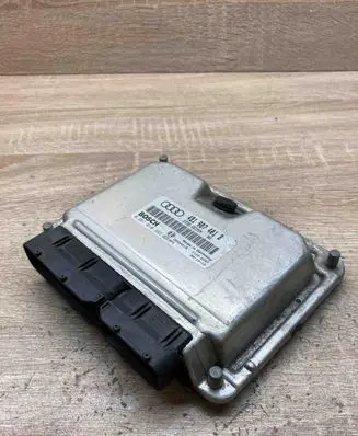 Audi A6 S6 C5 4B Engine control unit/module ECU 4B1907401B 0281010393