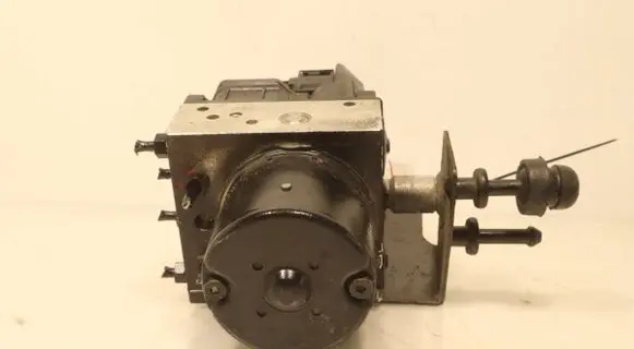 Skoda Fabia Mk1 (6Y) ABS Pump 0265800003