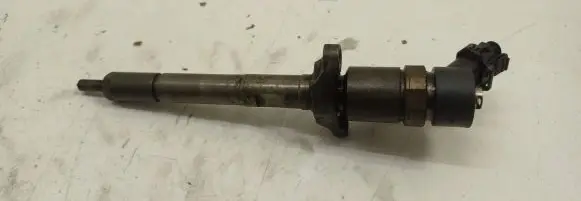 Ford Focus C-MAX Fuel injector 0445110188