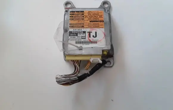 Toyota Hilux (AN10, AN20, AN30) Airbag control unit/module 891700K140