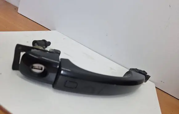 Audi A4 S4 B8 8K Front door exterior handle 8T0837205A