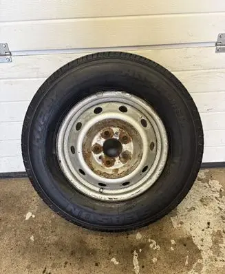 Iveco Daily 3rd gen R15 spare wheel 