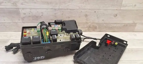 Volvo V50 Fuse box set 3M5T14A142AB 8688039 30672955
