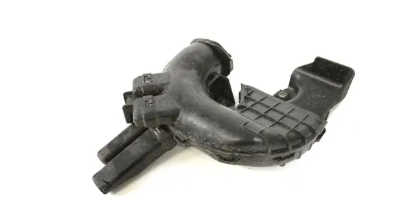 Nissan Pulsar Air intake duct part 3DD0AF