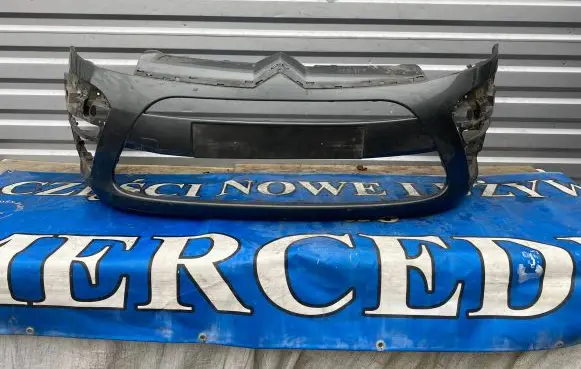 Citroen C4 I Picasso Front bumper 9680402277