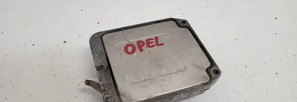 Opel Zafira A Engine control unit/module 90582539 S9800505 5WK9