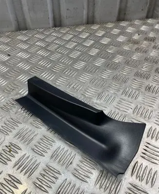 BMW X3 F25 Rear/tail light trim molding 7263604 470145