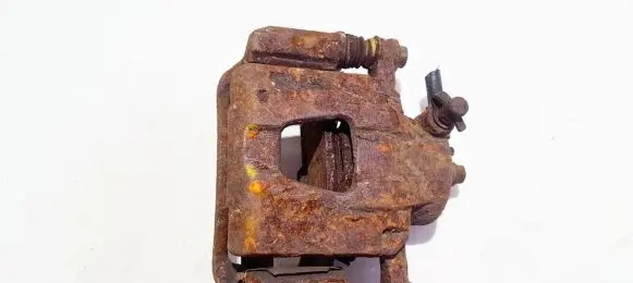 Front brake caliper