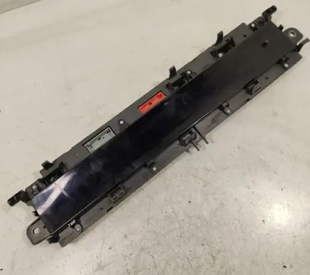 Renault Scenic II - Grand scenic II Speedometer (instrument cluster) 8200353671 216760568 NS0032656V