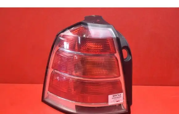 Opel Zafira B Rear/tail lights 93190792