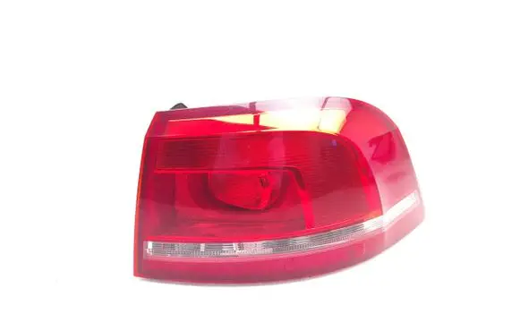 Volkswagen PASSAT B7 Rear/tail lights 3AF945096E 605002