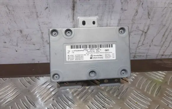Mercedes-Benz E A207 Head unit multimedia control A1729009302