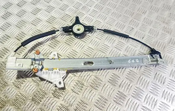 Mazda 6 Front window lifting mechanism without motor 