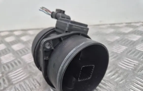Mercedes-Benz C W204 Mass air flow meter A6510900248 037022463