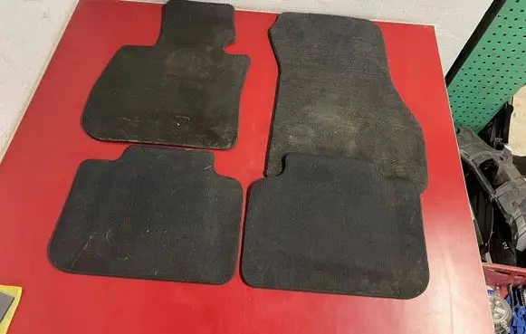 BMW X1 F48 F49 Car floor mat set 