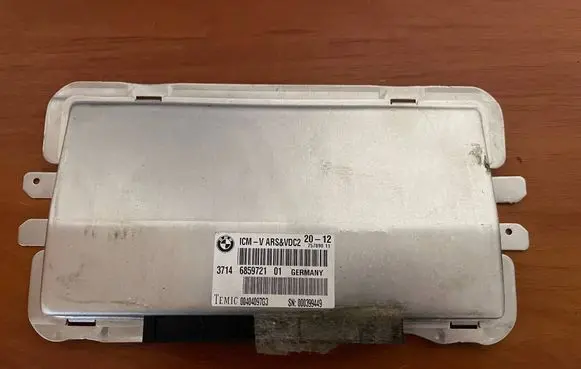 BMW 5 F10 F11 Suspension control unit/module 6859721