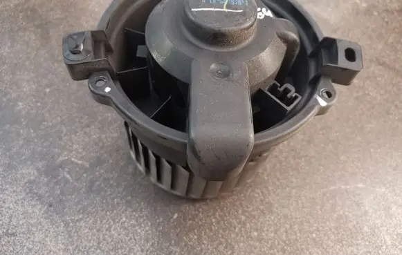 Mitsubishi Colt Heater fan/blower 0160700701