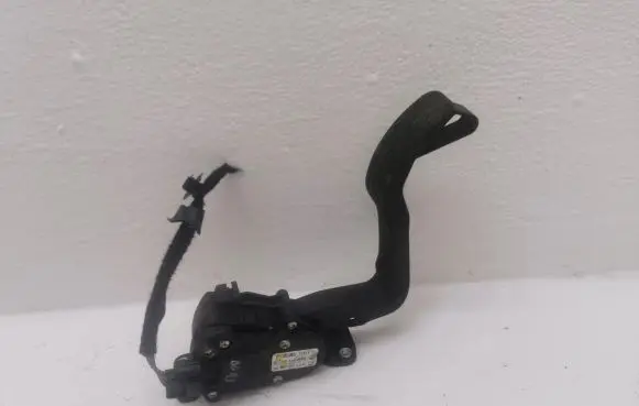 Renault Master III Accelerator throttle pedal