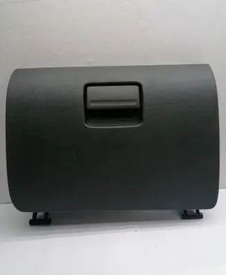 Ford Focus Glove box lid/cover 