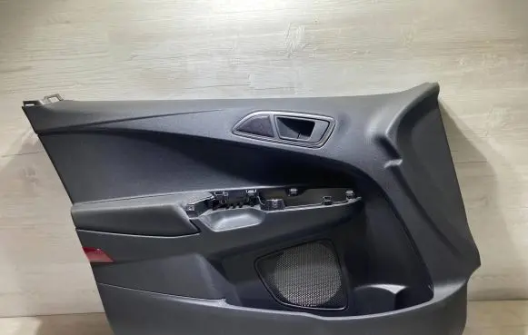Front door card panel trim