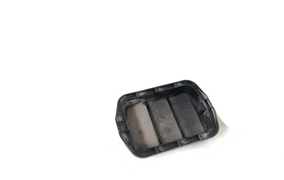 Mazda 2 Fender grill D65151921