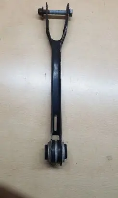 BMW 5 G30 G31 Rear upper control arm/wishbone 6861114