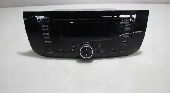 Fiat Linea Radio/GPS head unit trim 