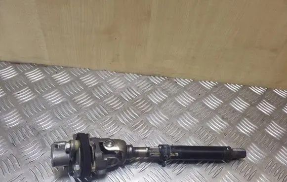 KIA Sorento Steering column universal joint