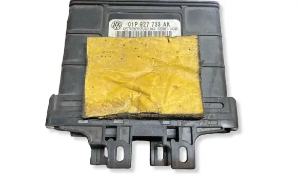 Volkswagen Transporter - Caravelle T4 Gearbox control unit/module 01P927733AK