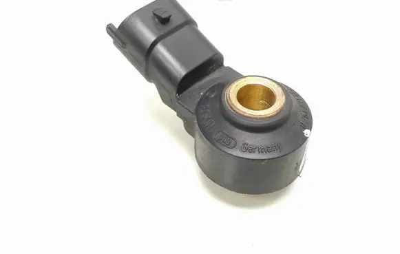 Fiat 500 Detonation knock sensor 0261231173