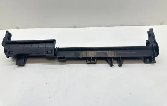 Mercedes-Benz B W246 W242 Radiator mount bracket A2465011720
