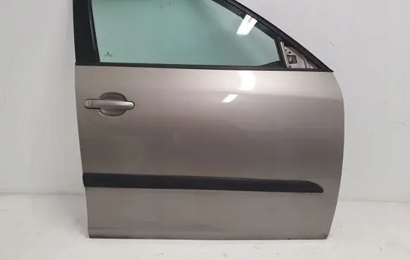 Skoda Rapid (120G, 130G, 135G) Door (2 Door Coupe) 