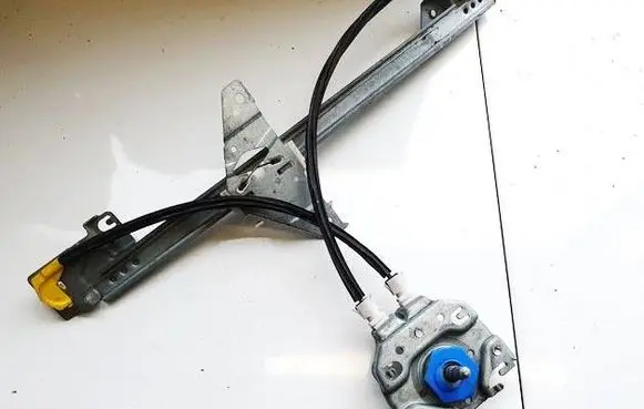 Peugeot 307 Sliding door window regulator with motor 963848 16330