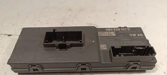 Tailgate/trunk control unit/module