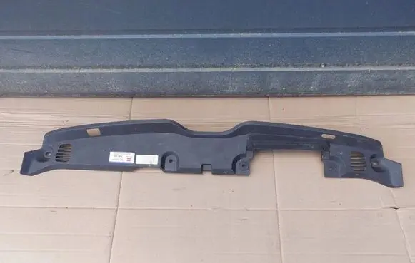 Subaru XV I Radiator trim 57731FL150
