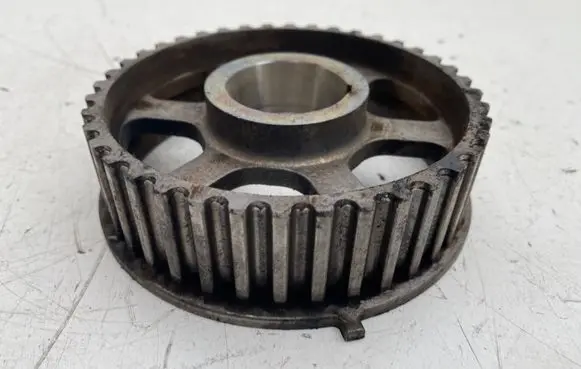 Toyota Avensis T250 Camshaft pulley/ VANOS 