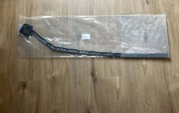 Audi e-tron Rear bumper mounting bracket 4KE807900B