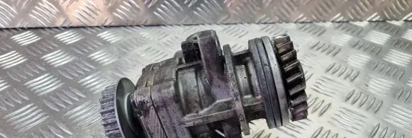 Volkswagen Touareg I Power steering pump 7L6422153B 070145249