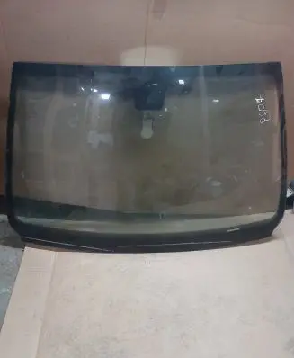 Peugeot 607 Front windscreen/windshield window 