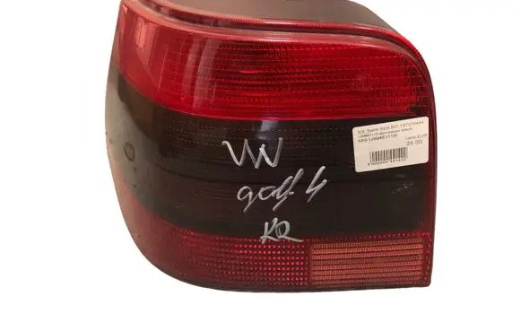 Volkswagen Golf IV Rear/tail lights 1J6945111S 0398