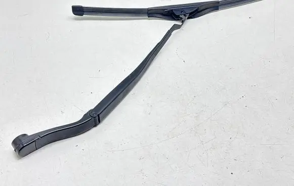 Dodge Durango III Windshield/front glass wiper blade 68194929AA D2589