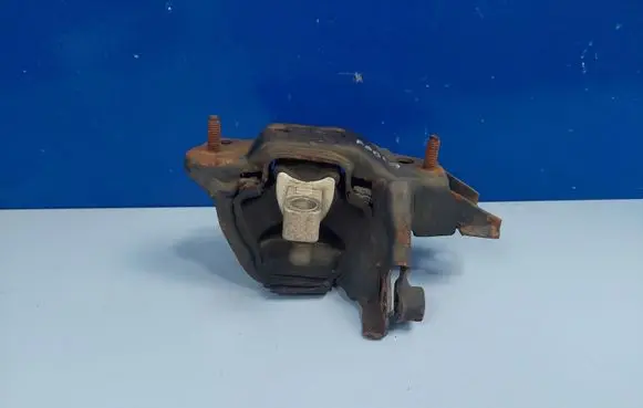 Skoda Fabia Mk1 (6Y) Engine mount bracket 6Q0199555AC 2997801