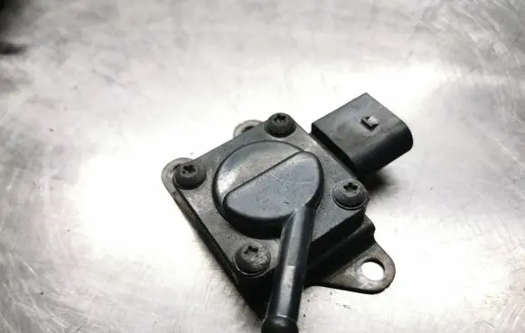 BMW 1 E81 E87 Air pressure sensor 780801301