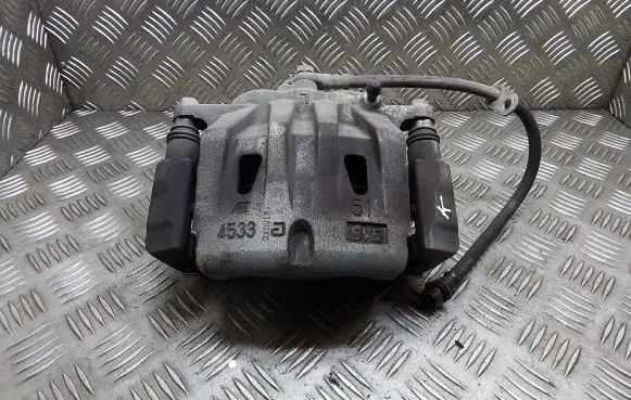 Lexus ES 250 - 300 - 330 Front brake caliper