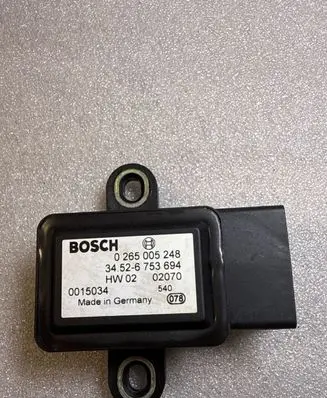 BMW 5 E39 ESP acceleration yaw rate sensor 6753694 0265005248
