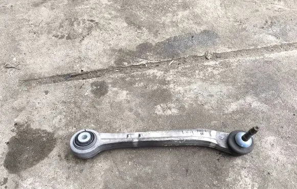 BMW X5M E70 Rear upper control arm/wishbone 6770970