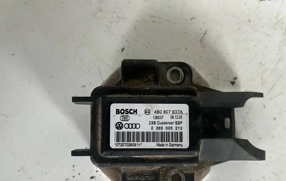 Volkswagen PASSAT B5 ESP acceleration yaw rate sensor 4b0907637A