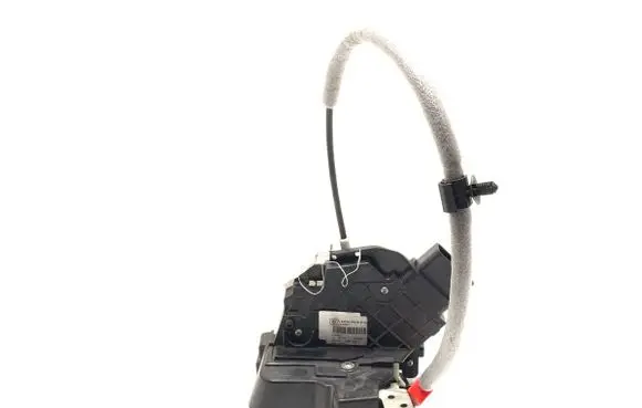 Ford Mondeo MK IV Front door lock 8M2A-R21812-AA
