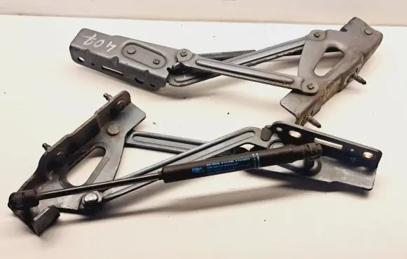 Peugeot 407 Tailgate/trunk/boot hinge 9656592980 34605A19 5578VC0470N