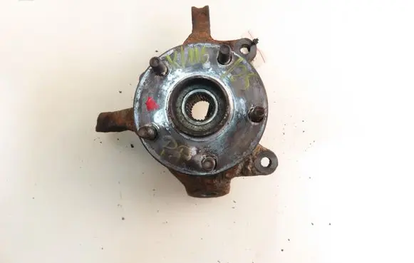 Toyota Auris 150 Front wheel hub spindle knuckle